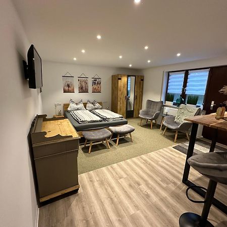 Neckarsulm Ruhige Wohnung Am Feldrand Eksteriør bilde